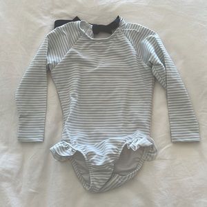 Minnow Swim Girl’s Rashguard One Piece 2T